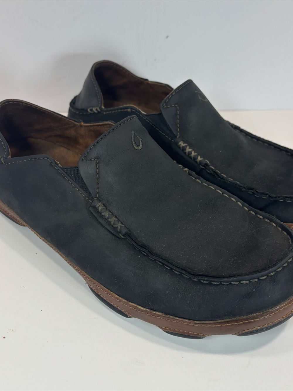 OLUKAI Moloa Men's Leather Nubuck Sz 9 Slip On Shoes 10128-4033 Black